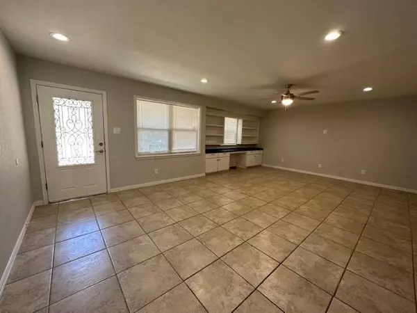 2324 Rose Marie Drive, Mesquite, TX 75149