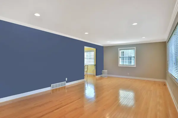 203 Glenn RD, Albert Lea, MN 56007