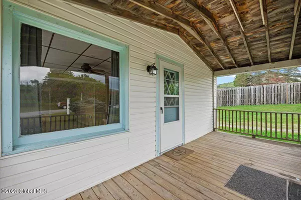 38 Club House Drive, Schroon Lake, NY 12870