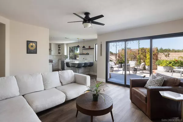 7964 Eclipse Rd, San Diego, CA 92129