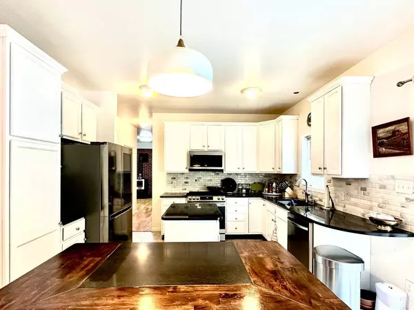 129 Griffin RD, East Jewett, NY 12424