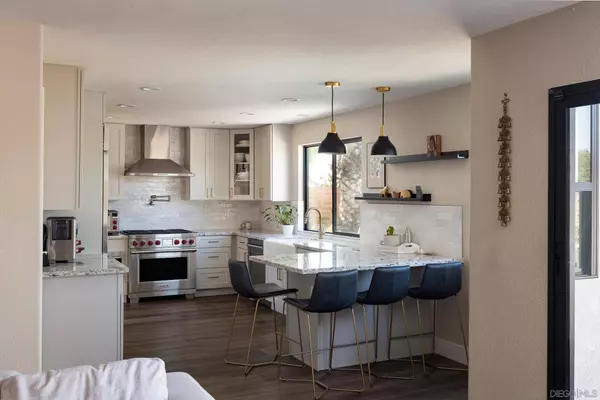 7964 Eclipse Rd, San Diego, CA 92129