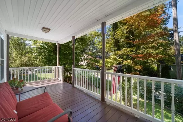 17 Alabama Ave, Jefferson Twp., NJ 07849