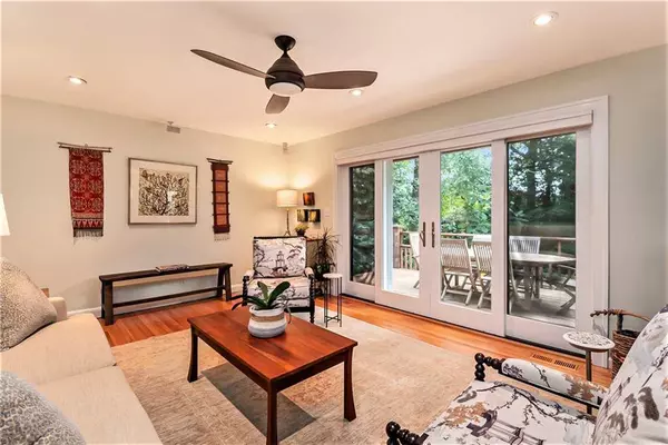 1288 Lenox CIR NE, Atlanta, GA 30306