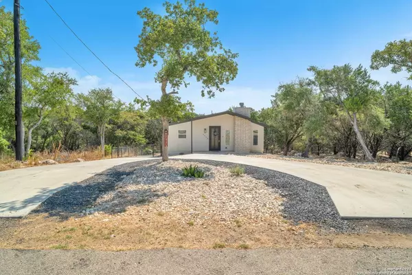 1713 Winding Creek Trail, Spring Branch, TX 78070