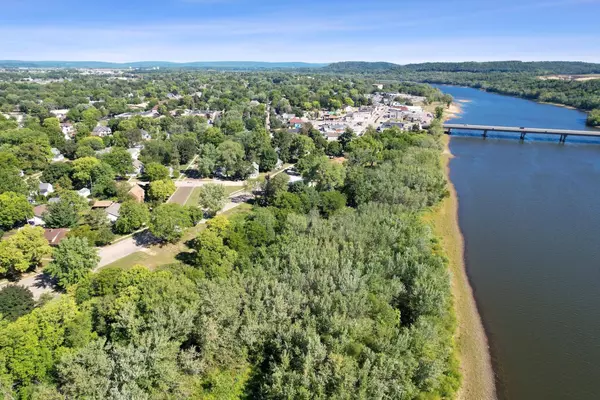 1108 Water Street #2, Sauk City, WI 53583