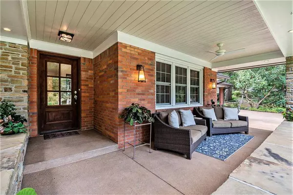 1288 Lenox CIR NE, Atlanta, GA 30306