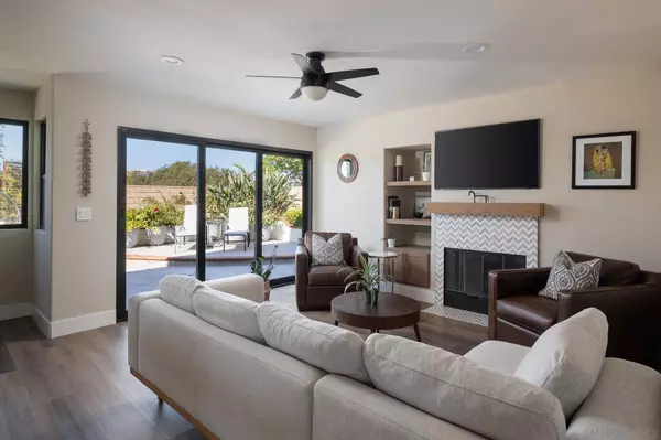 7964 Eclipse Rd, San Diego, CA 92129