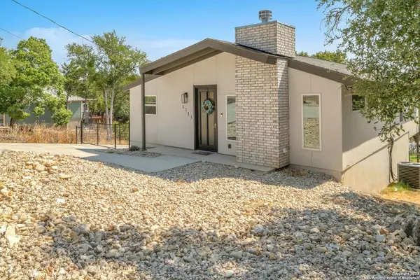 1713 Winding Creek Trail, Spring Branch, TX 78070