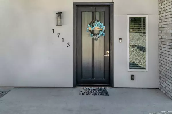 1713 Winding Creek Trail, Spring Branch, TX 78070