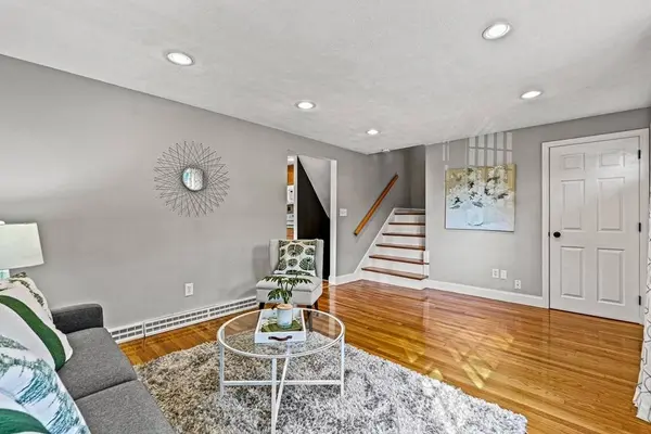 3 Sandberg Rd, Billerica, MA 01821