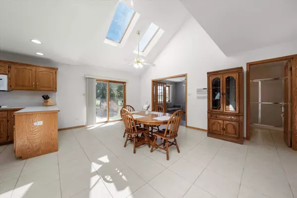 22211 Clary Sage DR, Frankfort, IL 60423