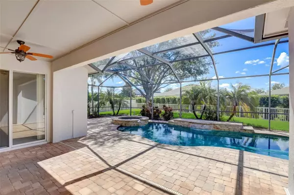 6603 CARRINGTON SKY DR, Apollo Beach, FL 33572