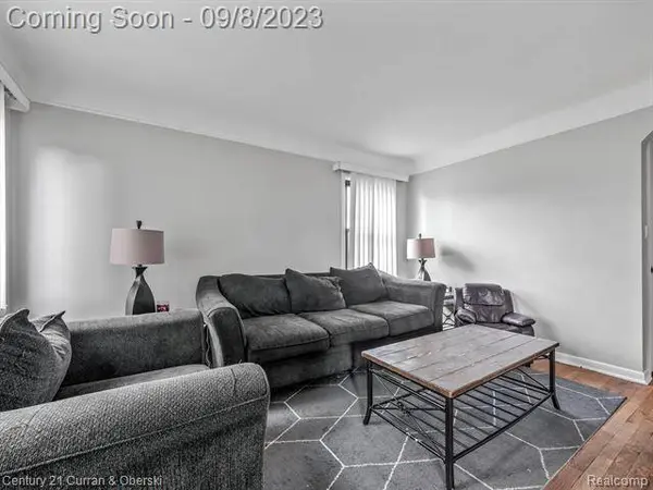 2429 WASHINGTON Avenue, Lincoln Park, MI 48146