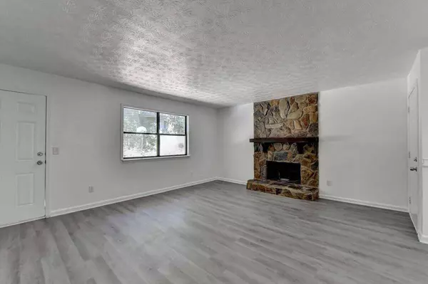 5385 Lambert DR #B-8, Norcross, GA 30093