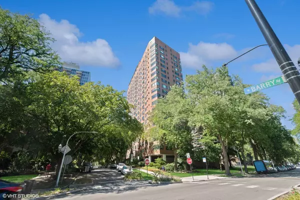 3100 N Lake Shore Drive #1910, Chicago, IL 60657