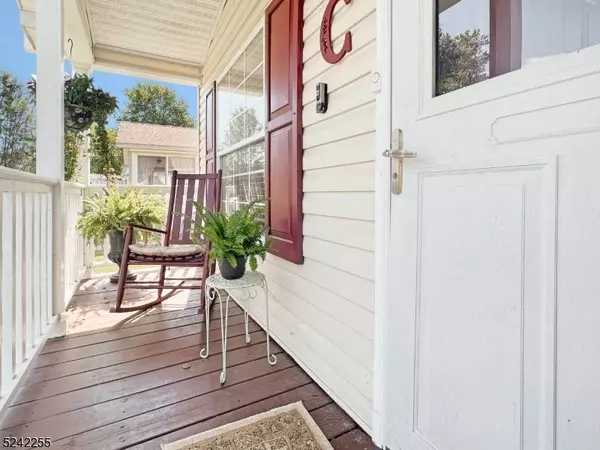 2 Caroline Drive, White Twp., NJ 07823