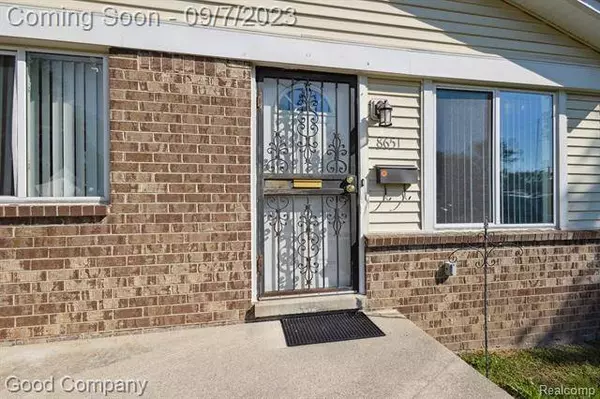 8651 REPUBLIC Avenue, Warren, MI 48089