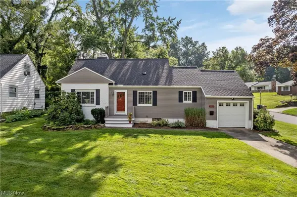 1915 26th ST, Cuyahoga Falls, OH 44223