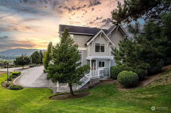 23120 SE Black Nugget Road #A6, Issaquah, WA 98029