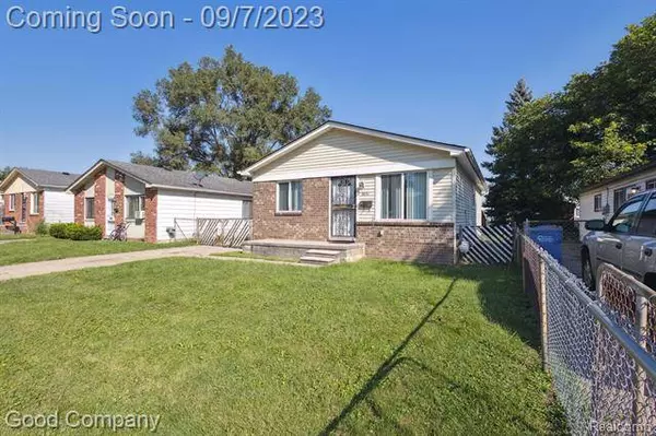 8651 REPUBLIC Avenue, Warren, MI 48089