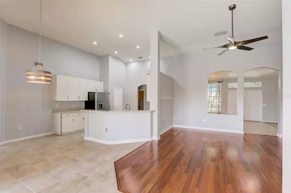 6603 CARRINGTON SKY DR, Apollo Beach, FL 33572