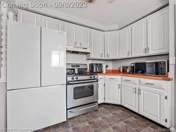 2429 WASHINGTON Avenue, Lincoln Park, MI 48146