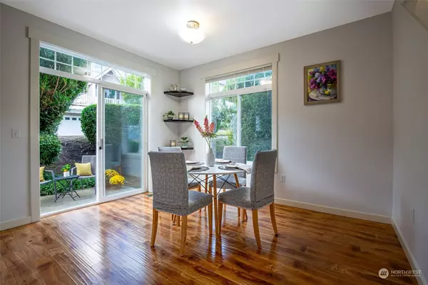 23120 SE Black Nugget Road #A6, Issaquah, WA 98029