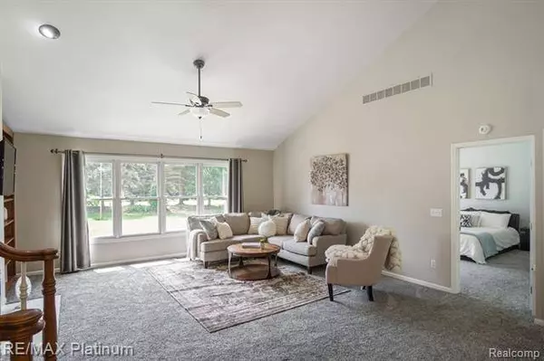 12645 Ann Lynn Drive, South Lyon, MI 48178