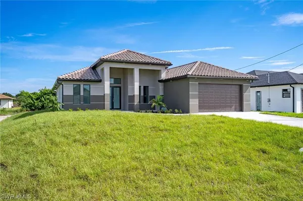 3802 16th ST SW, Lehigh Acres, FL 33976