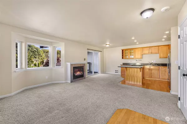 1389 Bayview CT #4, Blaine, WA 98230