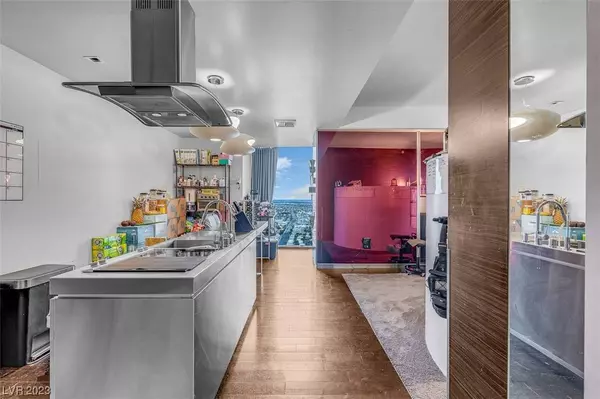 4381 W Flamingo Road #5302, Las Vegas, NV 89103