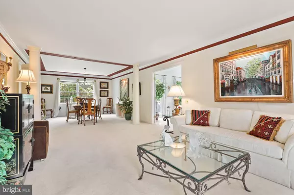 7941 STARBURST DR, Pikesville, MD 21208