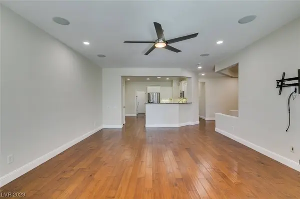 11261 Piper Peak Lane, Las Vegas, NV 89138