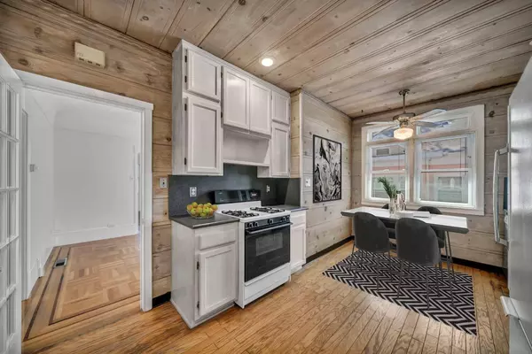 414 21st ST, Sacramento, CA 95811