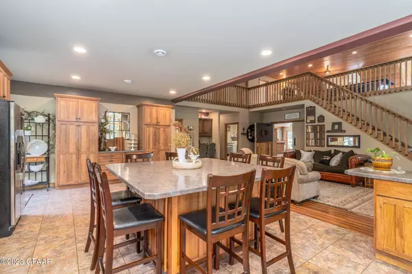 14230 BL MAPLE INN Road SE, Mentor, MN 56736