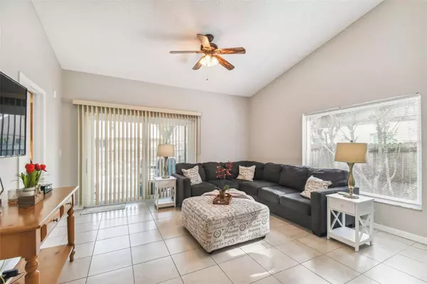 7615 LIMEBURY CT, Tampa, FL 33625