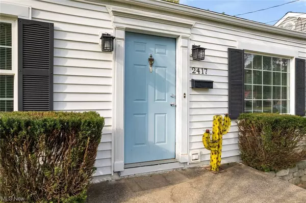 2417 Triplett BLVD, Akron, OH 44312