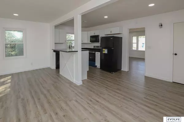 2306 Clay Street, Bellevue, NE 68123