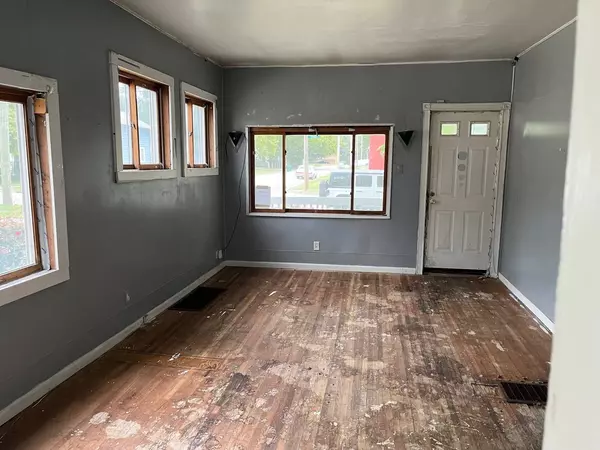 519 Gardner ST, Joliet, IL 60433