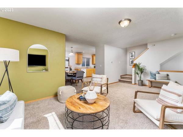 15931 NE DAVIS ST, Portland, OR 97230