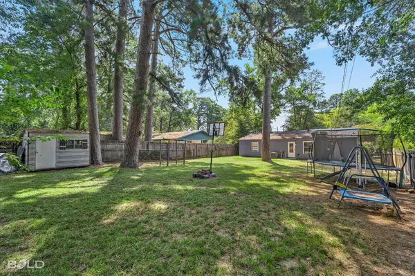 2842 Smithfield Road, Shreveport, LA 71118