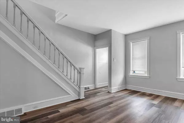 317 BERGEN, Gloucester City, NJ 08030