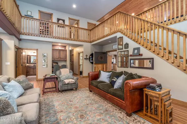 14230 BL MAPLE INN Road SE, Mentor, MN 56736