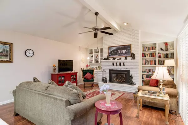 974 Mariposa DR, Yuba City, CA 95991