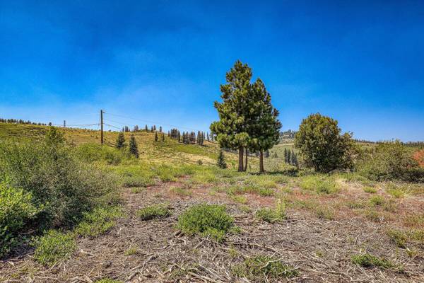 13616 Skislope Way, Truckee, CA 96161-0000