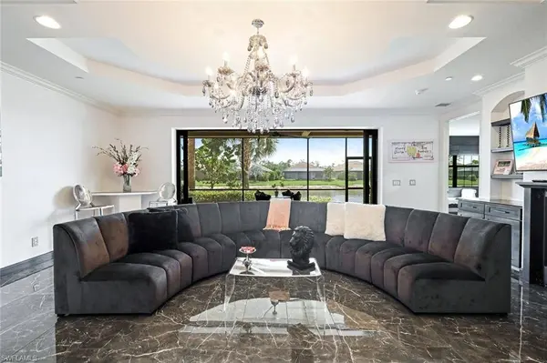 9653 Montelanico LOOP #103, Naples, FL 34119