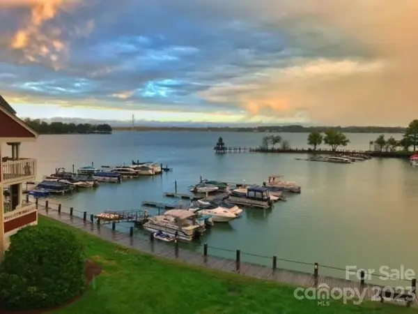 821 Southwest DR, Davidson, NC 28036