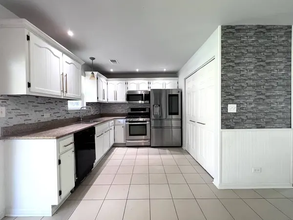 16319 Spaulding Avenue, Markham, IL 60426