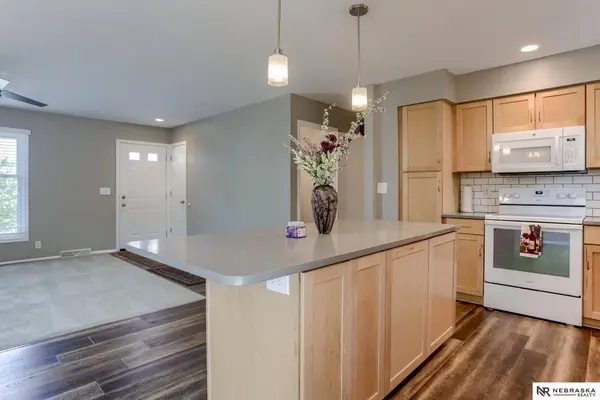 11431 Frederick Street, Omaha, NE 68144